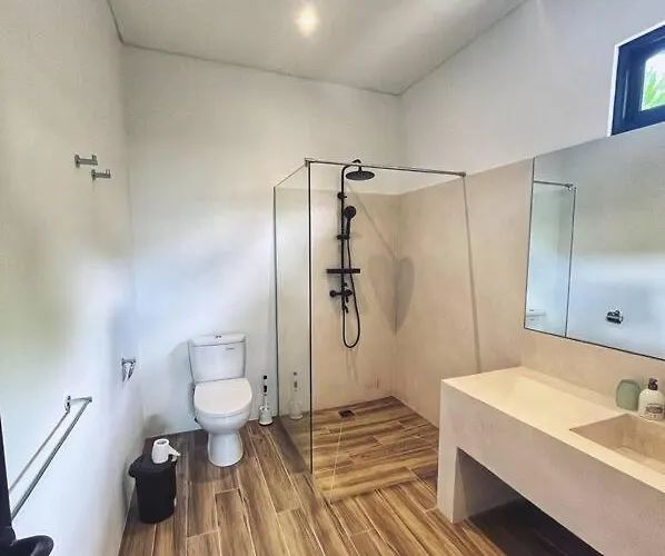 Grande Moderne 5 Flamboyant Uluwatu