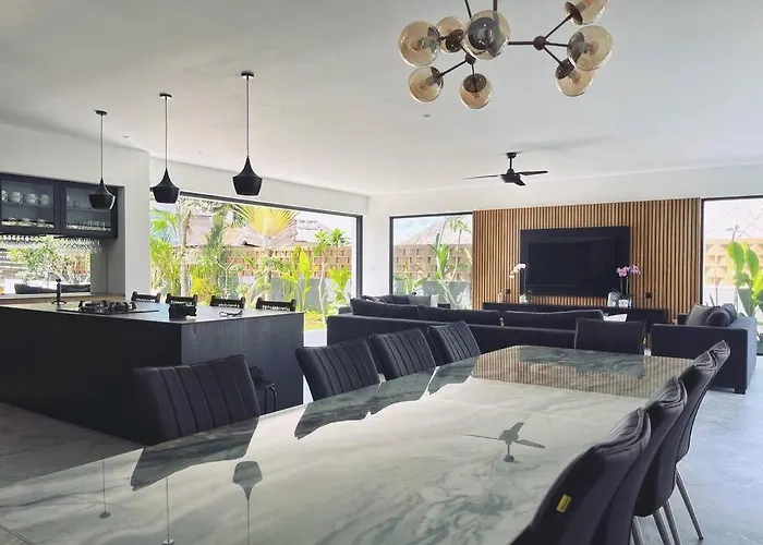 Grande Moderne 5 Flamboyant Uluwatu